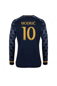 Real Madrid Luka Modric #10 Jalkapallovaatteet Vieraspaita 2023-24 Pitkähihainen